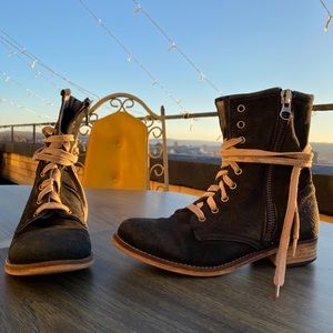 Ming Originals Double zipper lace up boots